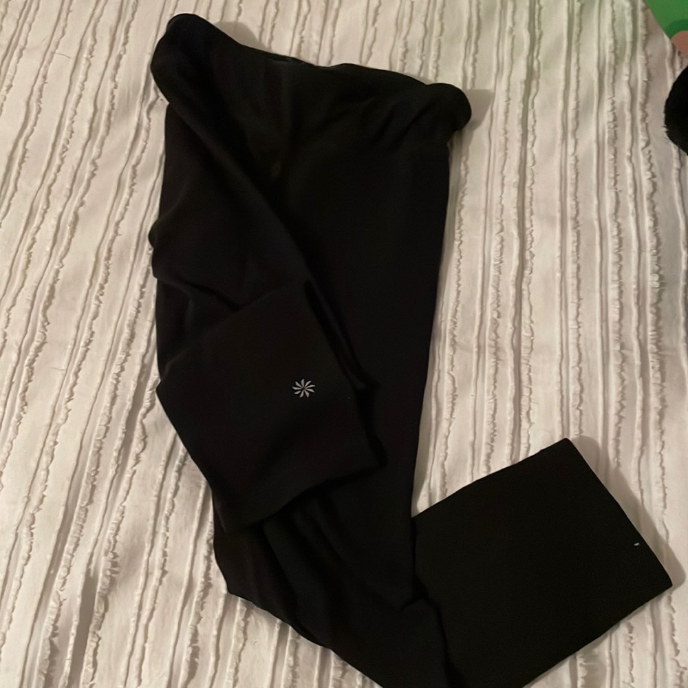 Athleta girl black capri leggings